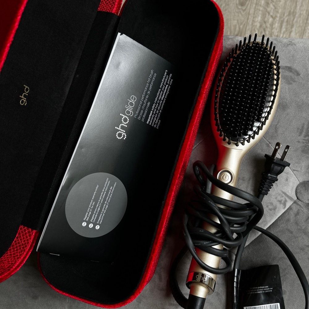 Gnd Glide hot smoothing brush